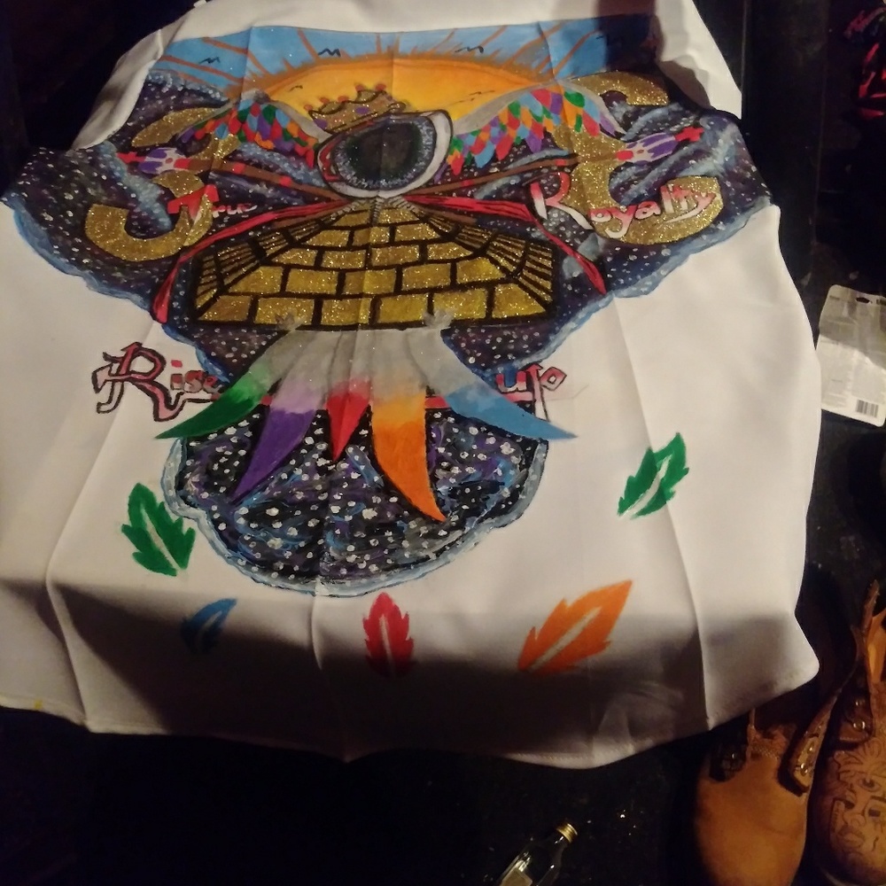 Button up shirt - Picture 2 of 2
